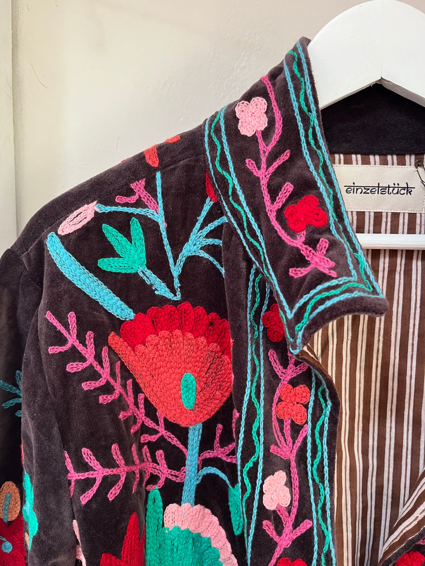 Kurze Suzani-Jacke Lulu