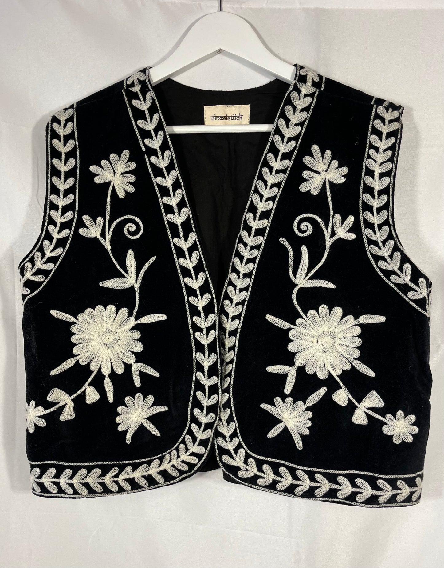 Bestickte Velvet Weste Magdalena