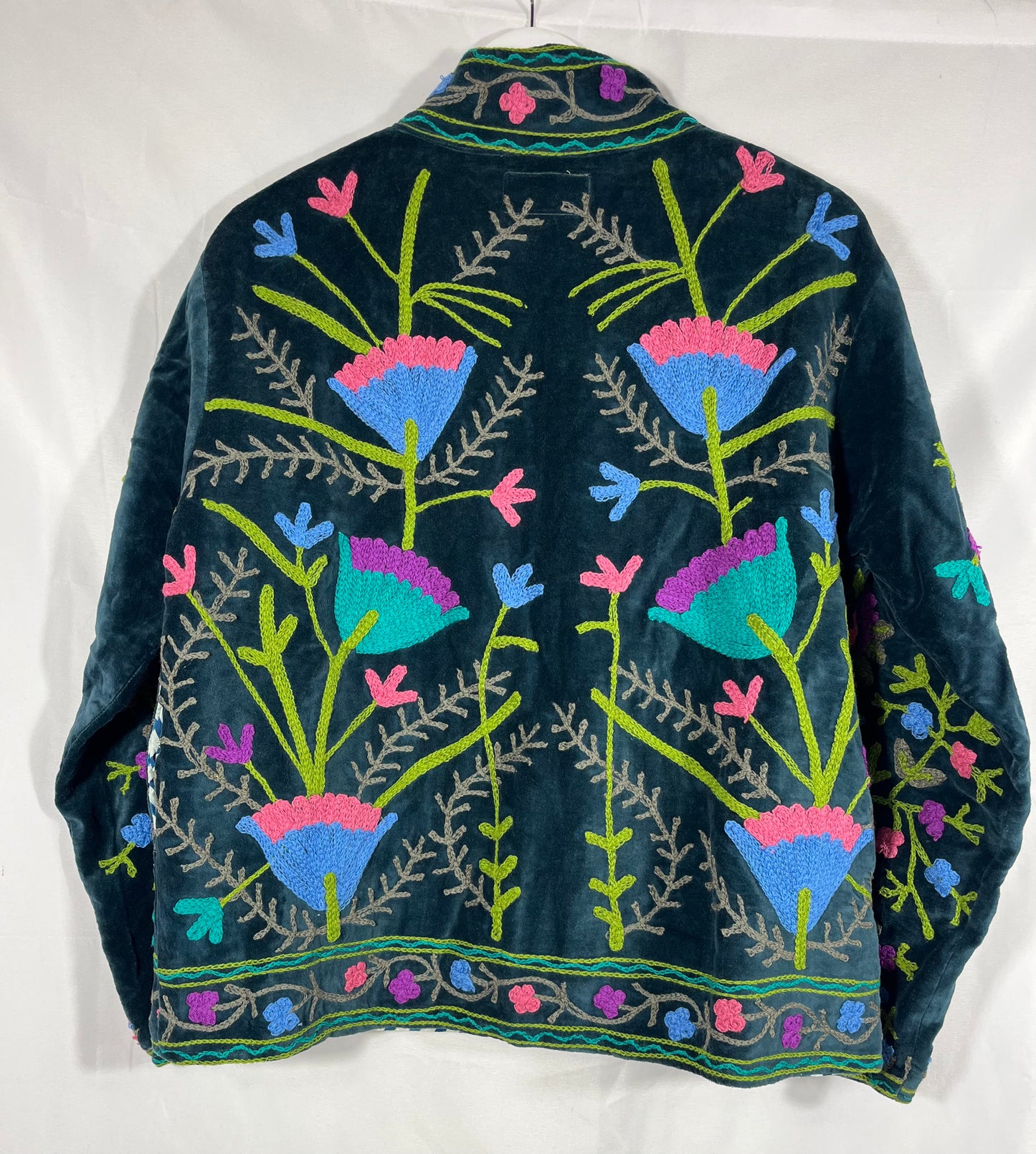 Kurze Suzani-Jacke Shari