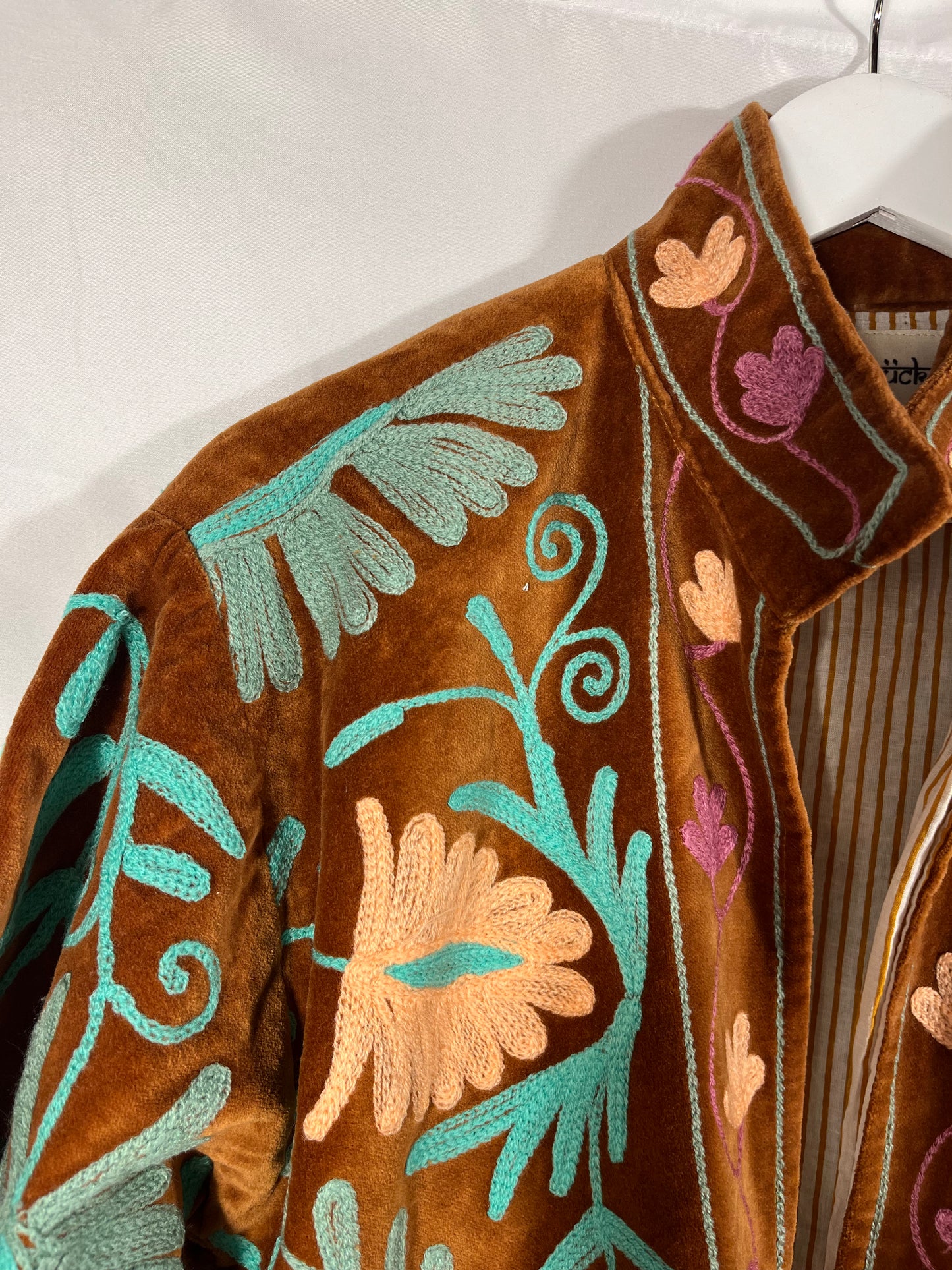 Bestickte Suzani-Jacke Clarina